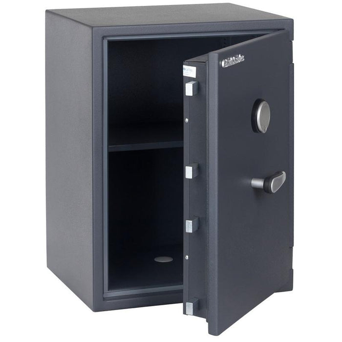 Chubbsafes Senator Grade 0 M3K Key Locking Safe with door open partly with 1 shelf