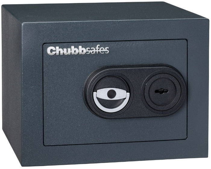 Chubbsafes Zeta Grade 0 Size 15K Key Locking Safe with door closed