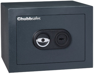 Chubbsafes Zeta Grade 0 Size 25K Key Locking Safe with door closed